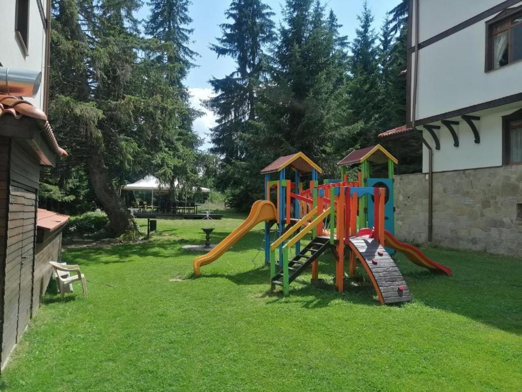 Утро Без Аларма, Смолянски Езера. Alarm Free Morning Smolyan Lakes Екстериор снимка